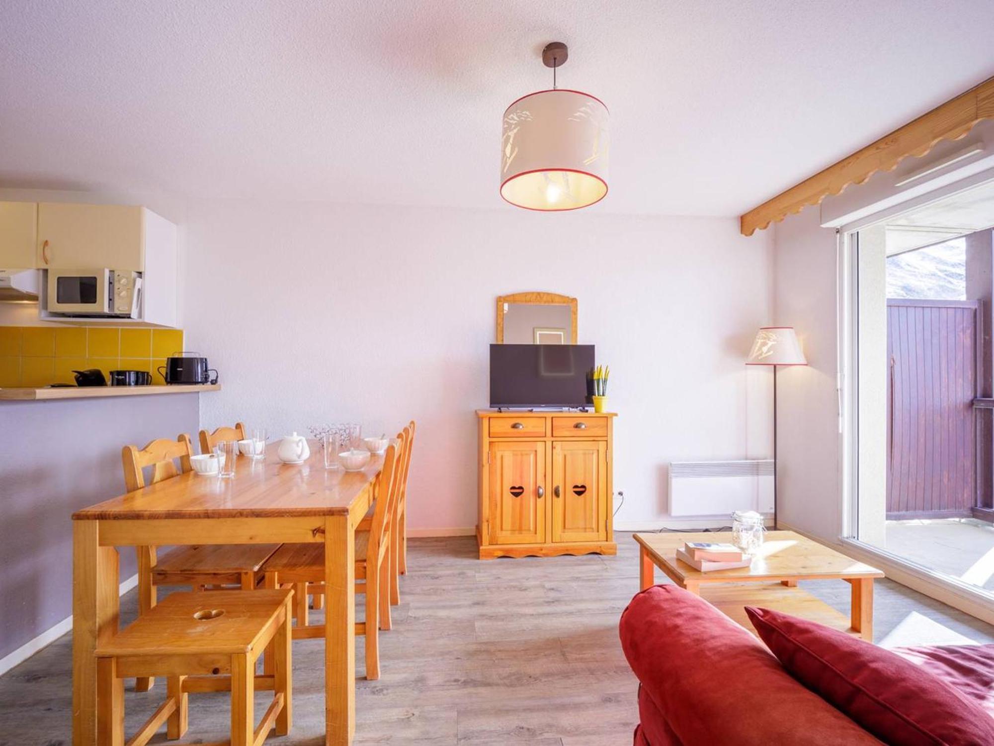 Appartement Cosy Pour 6 Personnes Avec Balcon, Parking Et Acces Aux Pistes - Fr-1-695-9 점 외부 사진